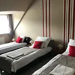Artemisz Vadasz Panzio Es Etterem