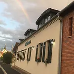 Artemisz Vadasz Panzio Es Etterem