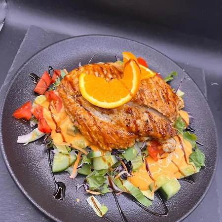 Отель Vadasz Panzio Es Etterem Сомбатхей